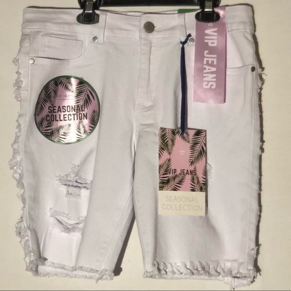 NWT VIP distressed Juniors 11/12  shorts